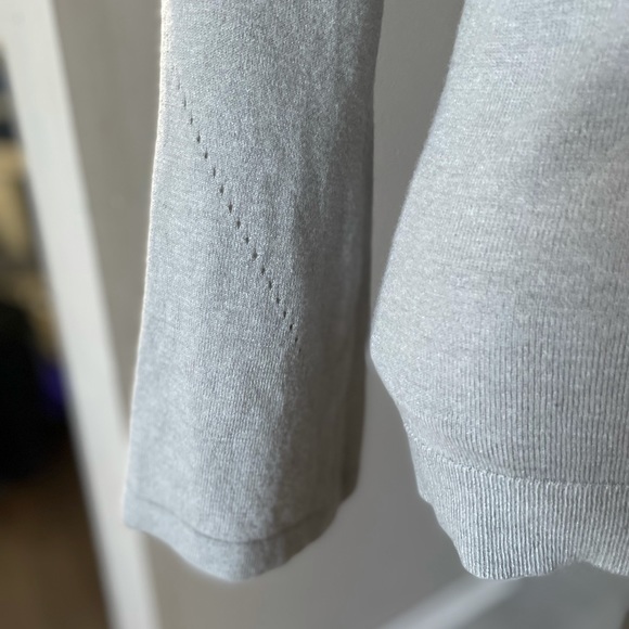 One Grey Day Cashmere Blend Sweater - Size XSmall - Picture 6 of 8